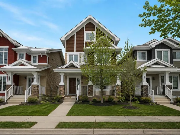 240 N Comeau Cres, Wood Buffalo, AB T9K 2X6