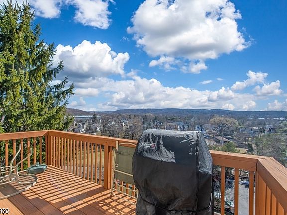 3rd image of 139 Mountainside Dr #139