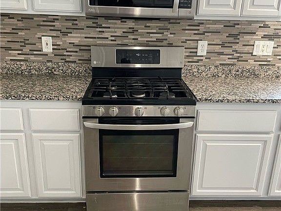 4th image of 5781 Cowboy Fiddle Ct