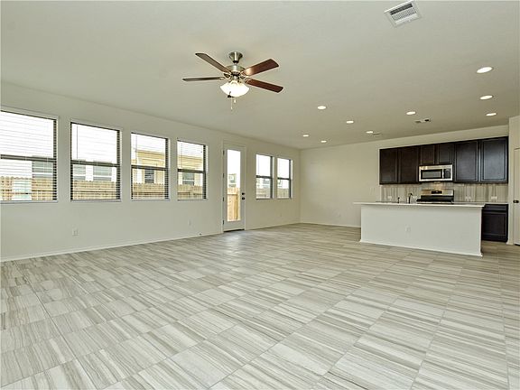 2nd image of 9112 Garnet Dr