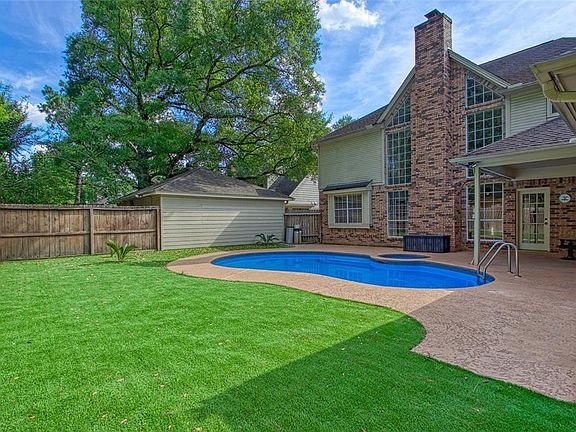 4th image of 13530 Fawcett Dr