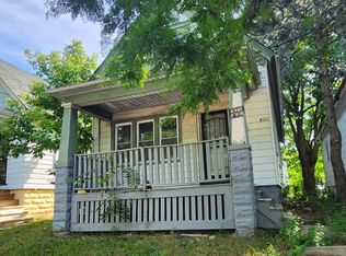 3202 N 11th St, Milwaukee, WI 53206