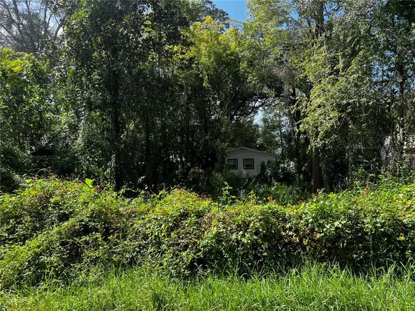 544 NW 7th Ter, Gainesville, FL 32601