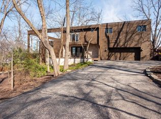 3308 Westminster Dr, Rockford, IL 61107