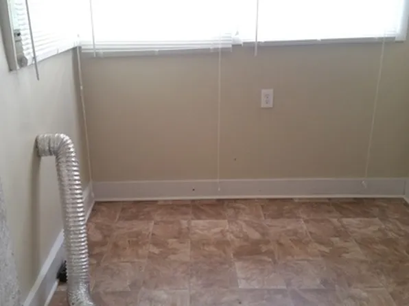 2934 Boulevard Pl, Indianapolis, IN 46208