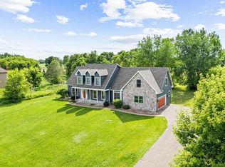 1 Bayhill Rd, White Bear Lake, MN 55110