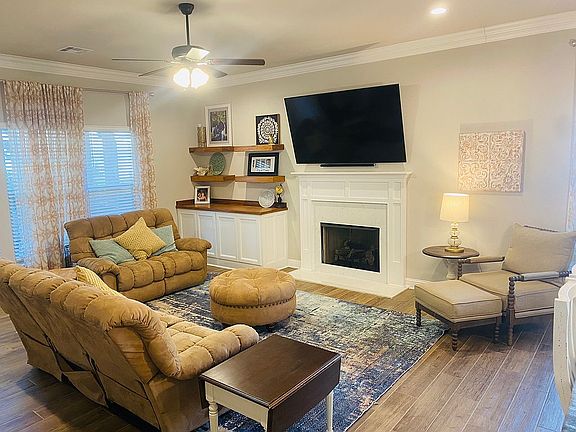 4th image of 17039 White Ibis Ave