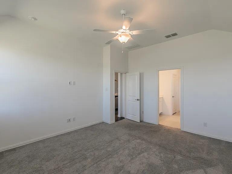 1504 Escondido Dr — Photo 34