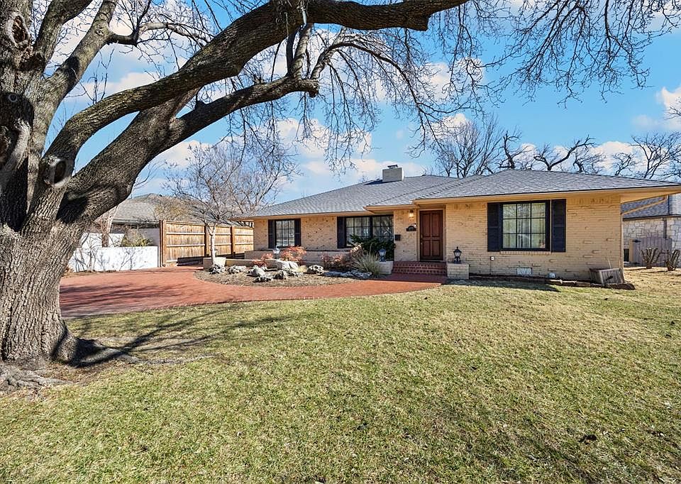6409 N Hillcrest Ave, Nichols Hills, OK 73116 | MLS #1213881 | Zillow