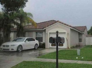 20813 NW 14th Ct, Pembroke Pines, FL 33029