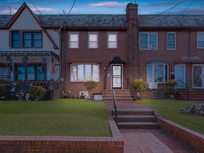 3040 Avenue, Brooklyn, NY, 11229