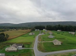 17 Koty Ln, Pine Grove, PA 17963