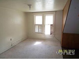 4th image of 1905 23rd St