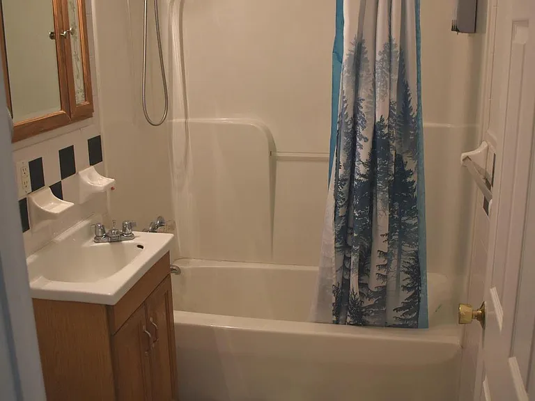 1259 Holly Vista Dr — Photo 8