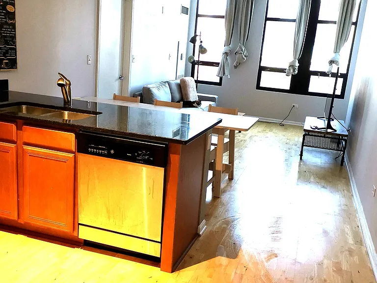 1255 S State St #801 — Photo 3