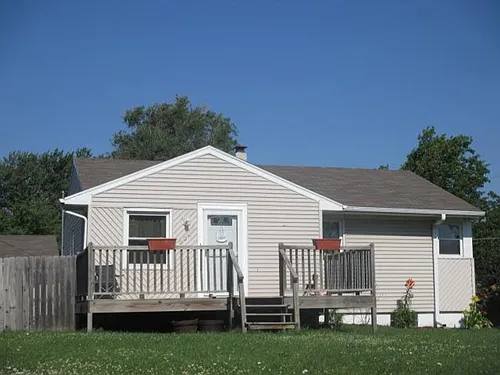 4504 S 47th St Photo 1