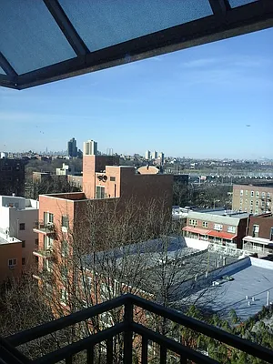 Rented by 18 REALTY | media 11