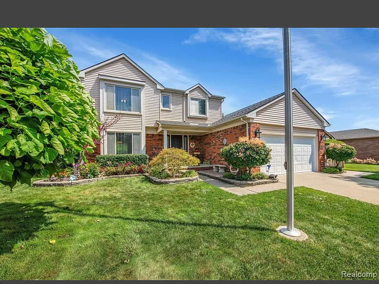 4959 Kingswood Dr — Photo 30