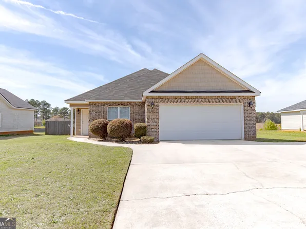 210 Shasta Dr, Perry, GA 31069