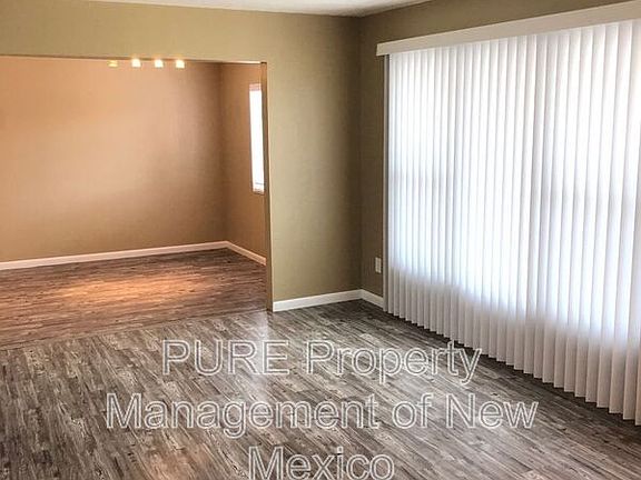 5th image of 2509 E 23rd St