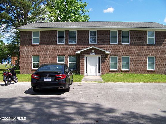 2nd image of 3804 Guardian Ave #28