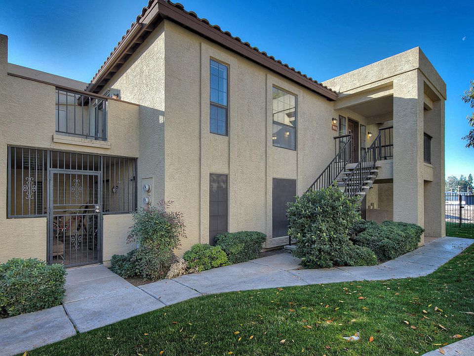 1st image of 8302 N 21st Dr #L208