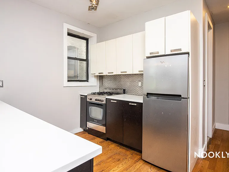 169 Rogers Ave #2B — Photo 5