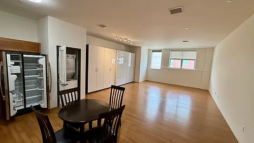 255 W 7th St #26 Photo 1