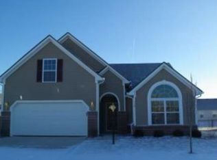 930 Nature Lake Cir, Brownsburg, IN 46112