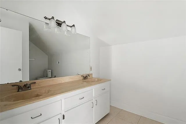 203 Nunez Rd — Photo 11
