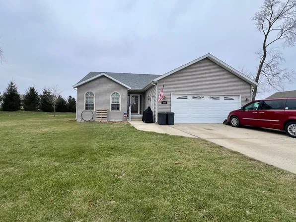 103 S West St, Gifford, IL 61847