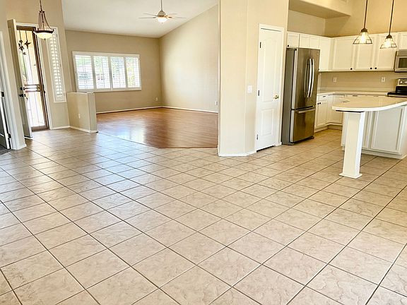 4th image of 14971 N 88th Ln