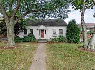 8 Maxwell St, Albany, NY 12208