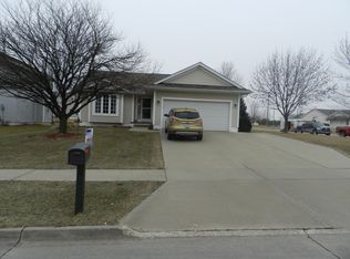 5436 NW 92nd St, Johnston, IA 50131