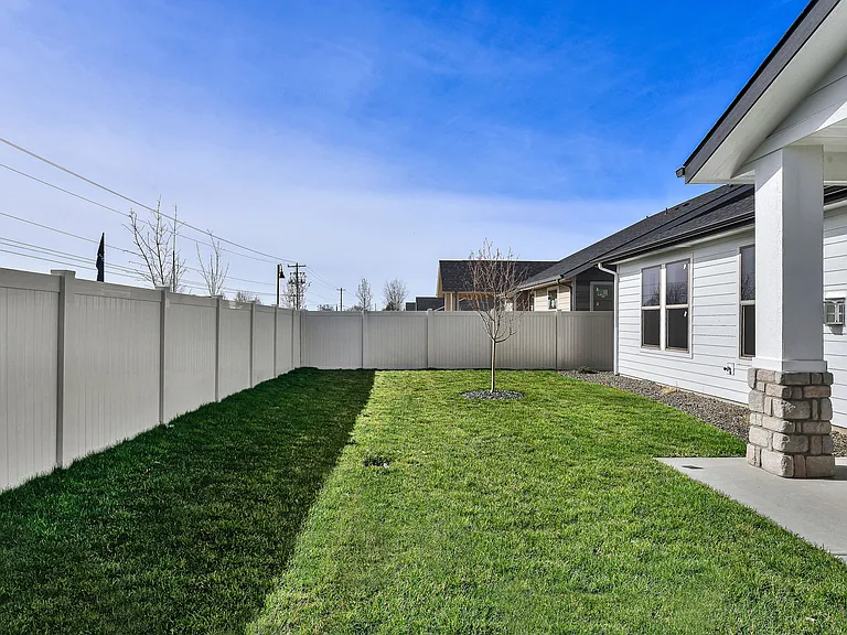 9725 W Snow Wolf Ln — Photo 3