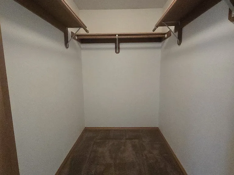 1859 Skyline Ct S #1859 — Photo 14