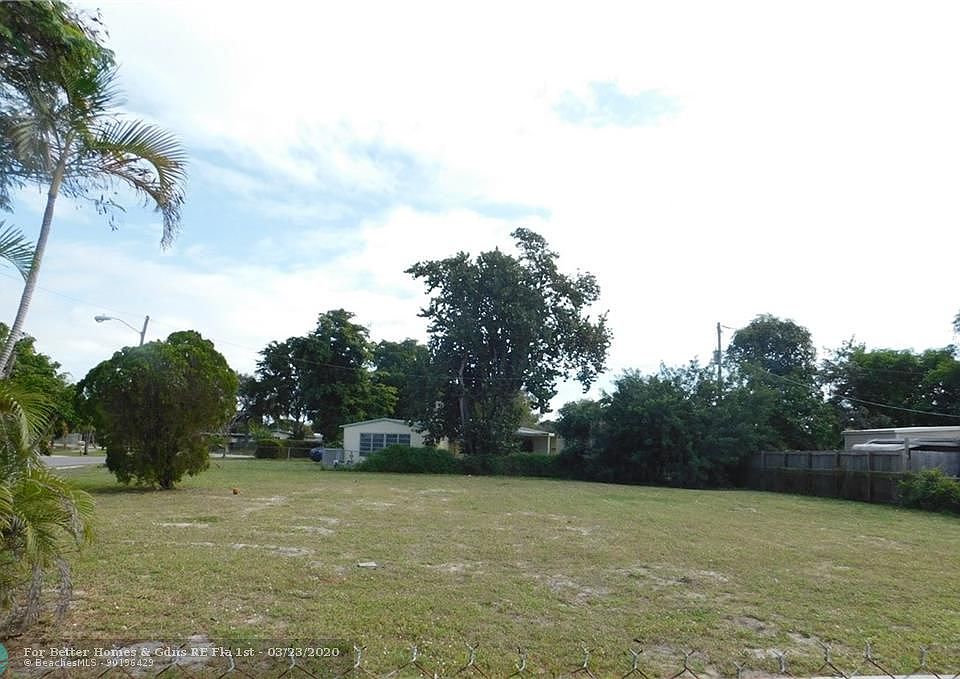 2nd image of 254 SW 21st Way