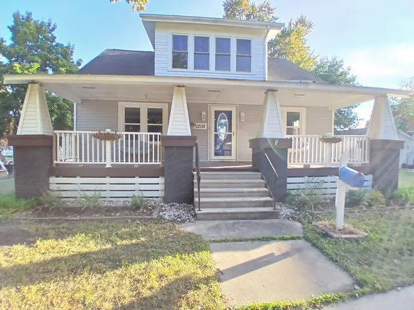 1208 Mercer St, Essexville, MI 48732