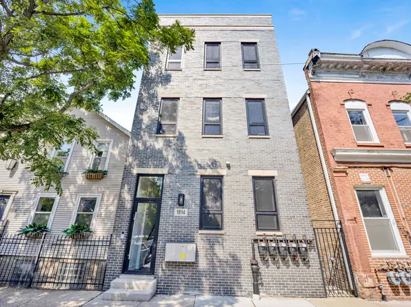 1814 S Throop St #1F, Chicago, IL 60608