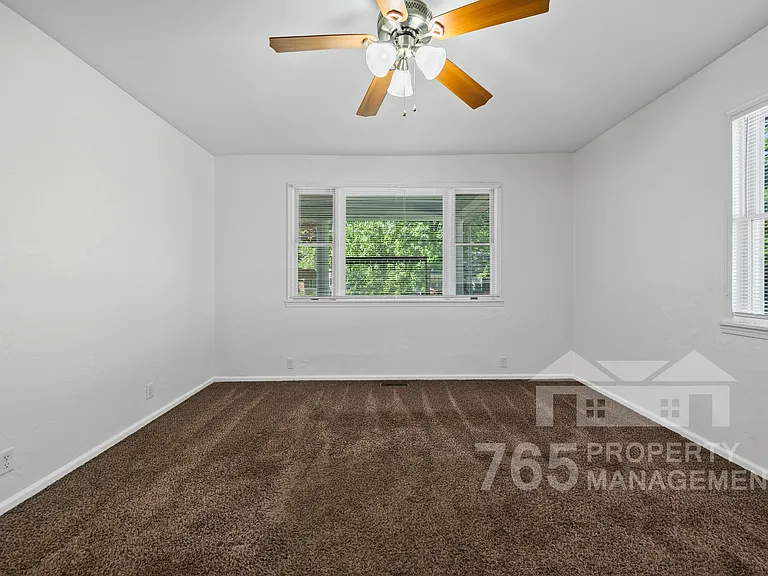 2504 Main St #1 — Photo 14