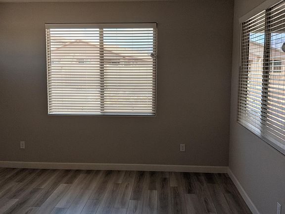 Kitchen nook for table