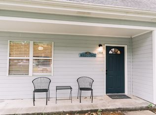 1532 Houston St, Manhattan, KS 66502