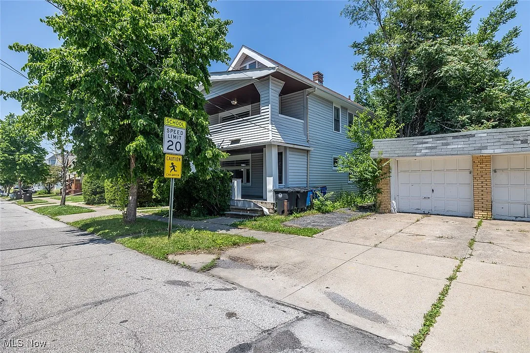 3904 Ardmore Ave photo 1