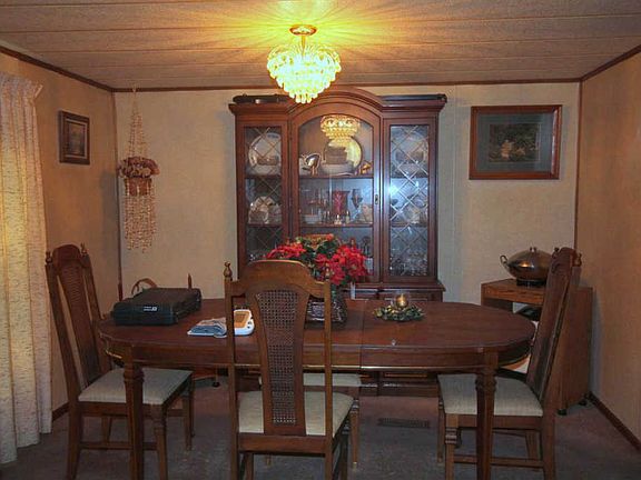 4th image of 308 Wilkins Dr