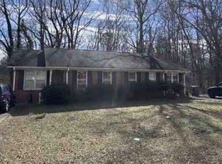 109 Colebrook Ct, Boiling Springs, SC 29316