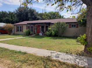 4800 Roxie St, Haltom City, TX 76117