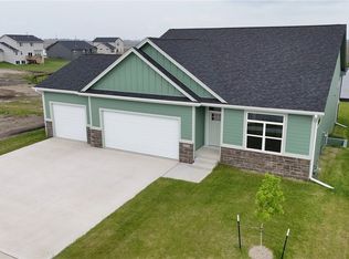 3604 NW 28th St, Ankeny, IA 50023