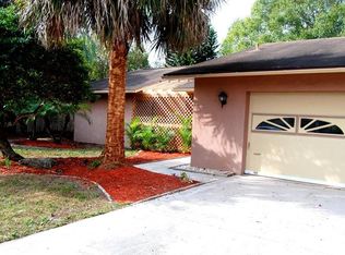 1696 Georgetowne Blvd, Sarasota, FL 34232