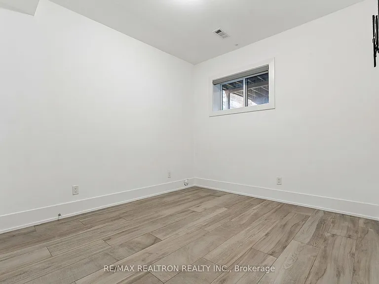 130 Brooklawn Ave — Photo 13