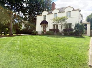 35 Meadow Ln, Wheeling, WV 26003